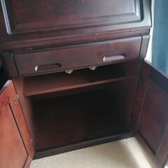 開閉式　机の画像