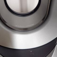 美品Dyson空気清浄機能付冷温風器　リモコン付　ダイソンPure Hot + Cool HP00の画像