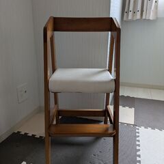 子供用椅子　無料(お話中)