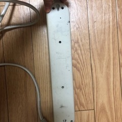 【使用感あり】電源タップの画像