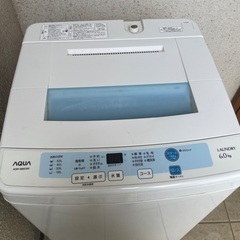 洗濯機　AQUAの画像