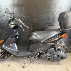 ★支払総額7.8万円★定休日なし！いつでも現車確認可能です！ スズキ アドレスV125S 黒 CF4MA 人気のV125！Sタイプ！　4ストインジェクション！ リアボックス付き！サイスタ付き！の画像