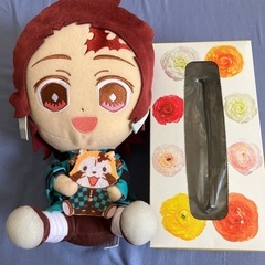 【鬼滅の刃美品】一個100円　全部で800えんの画像