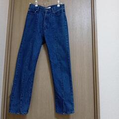 値下げ美品Discoatレディースジーンズの画像
