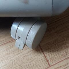 値下げ！！折り畳み色ベッドフレームの画像