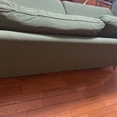 【取りに来れる方】早い者勝ち！IKEAペルプソファ3人がけの画像