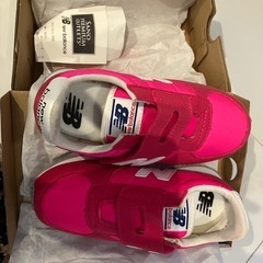 newbalance スニーカー 18cmの画像