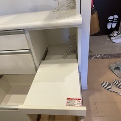 ニトリ　食器棚　キッチンボード　クロード 90KB WHの画像