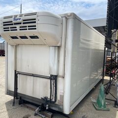 福岡発　4t冷蔵冷凍コンテナ　鍵有り　横扉無し　米倉庫　バイク倉庫　その他多数コンテナ有、値下げ交渉有、株式会社南商会の画像