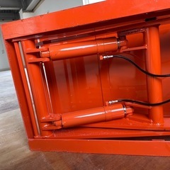 1t電動油圧ジャッキの画像