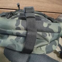 新品未使用　迷彩ショルダーバッグの画像