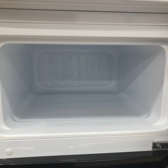 【6ヶ月動作保証付き】Hisenseの2ドア冷蔵庫のご紹介ですの画像