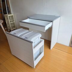 未使用訳あり 大容量45リットルペール　ペールワゴン付きキッチンカウンター 幅80.5 ステンレス調天板 ホワイト ダスト　レンジ台の画像