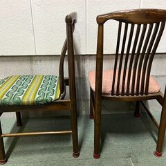 木製 ダイニングチェア 2脚セット 昭和レトロ 幅44cm×奥行48cm×高さ84cm（座高42cm）の画像