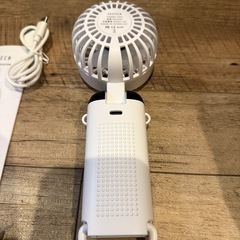 冷却プレートつきハンディファン　ほぼ未使用の画像