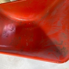タイヤプール　自動車整備工場で使用されていた機材の画像