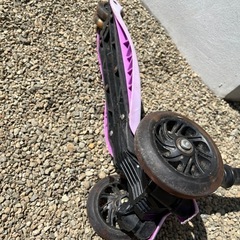 MOVEGU　キックボードの画像