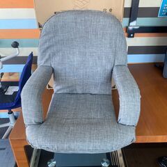 店頭引き渡し 中古 座椅子  チェア 肘置き付き 家具の画像