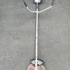 草刈り機の画像
