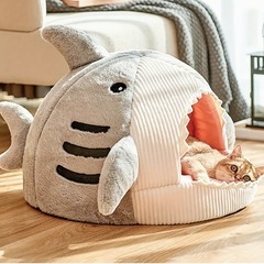 ♦️新品未使用品♦️サメ型ペットハウス
の画像