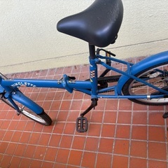 折りたたみ自転車の画像