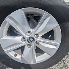 １７インチ　ハリアー　４本　２２５・６０R１７の画像