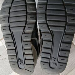 9月削除予定　19cm new balance黒マジックベルトの画像
