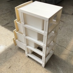 4段カラーボックス 収納の画像