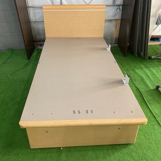 シングルベッド