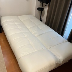 ソファの画像