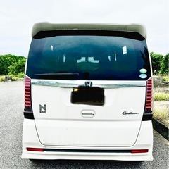 N-BOXカスタム　ホワイトの画像
