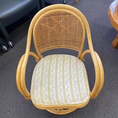 店頭引き渡し 中古 藤 椅子 チェア イス アンティーク レトロ 家具の画像