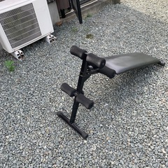 中古　腹筋台、シットアップベンチの画像