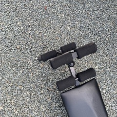 中古　腹筋台、シットアップベンチの画像