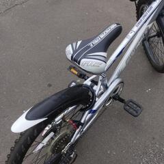 【売約済み】20インチ 🚲 中古 ジュニア 自転車 9,480円 🔁6段切替 🔑鍵 💡ライト付 新規防犯登録料コミ 833の画像