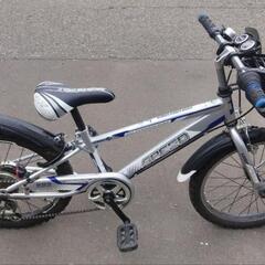 【売約済み】20インチ 🚲 中古 ジュニア 自転車 9,480円 🔁6段切替 🔑鍵 💡ライト付 新規防犯登録料コミ 833の画像