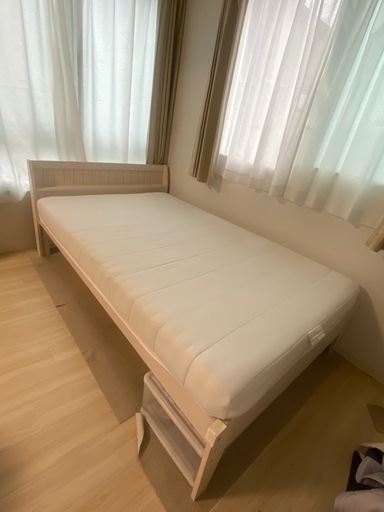 セミダブルベッド(フレーム＆マットレス)