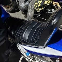 xjr400三段シートの画像