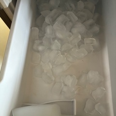 日立　冷蔵庫の画像