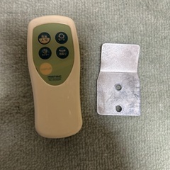 壁掛け扇風機　首振り故障の画像