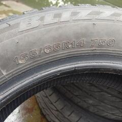 ０円ブリジストンBLIZAK REVOGZ155/65R14の画像