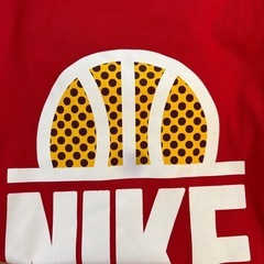 NIKE Tシャツ 150センチの画像