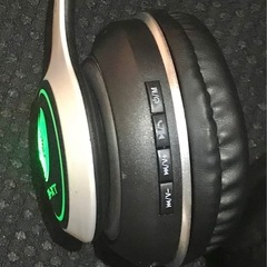 ゲーミングヘッドホン　ワイヤレスの画像