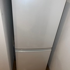 シャープ冷蔵庫　137L
の画像