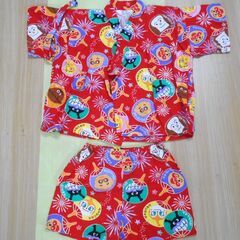 アンパンマンの甚平（子供用　サイズ９０　赤）の画像
