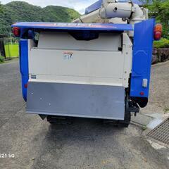 HFG447G イセキ コンバイン 47馬力 4条刈りの画像