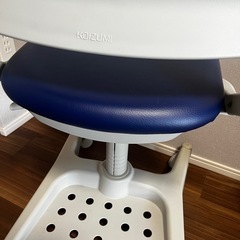 子供用コイズミ回転いすの画像