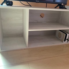 テレビスタンドの画像