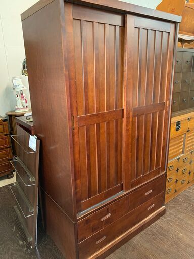 大幅値下げ！！！★来店限定★　民芸家具　ワードローブ　洋箪笥　チェスト収納付き　大型家具　レトロ