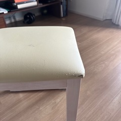 コンパクト椅子の画像